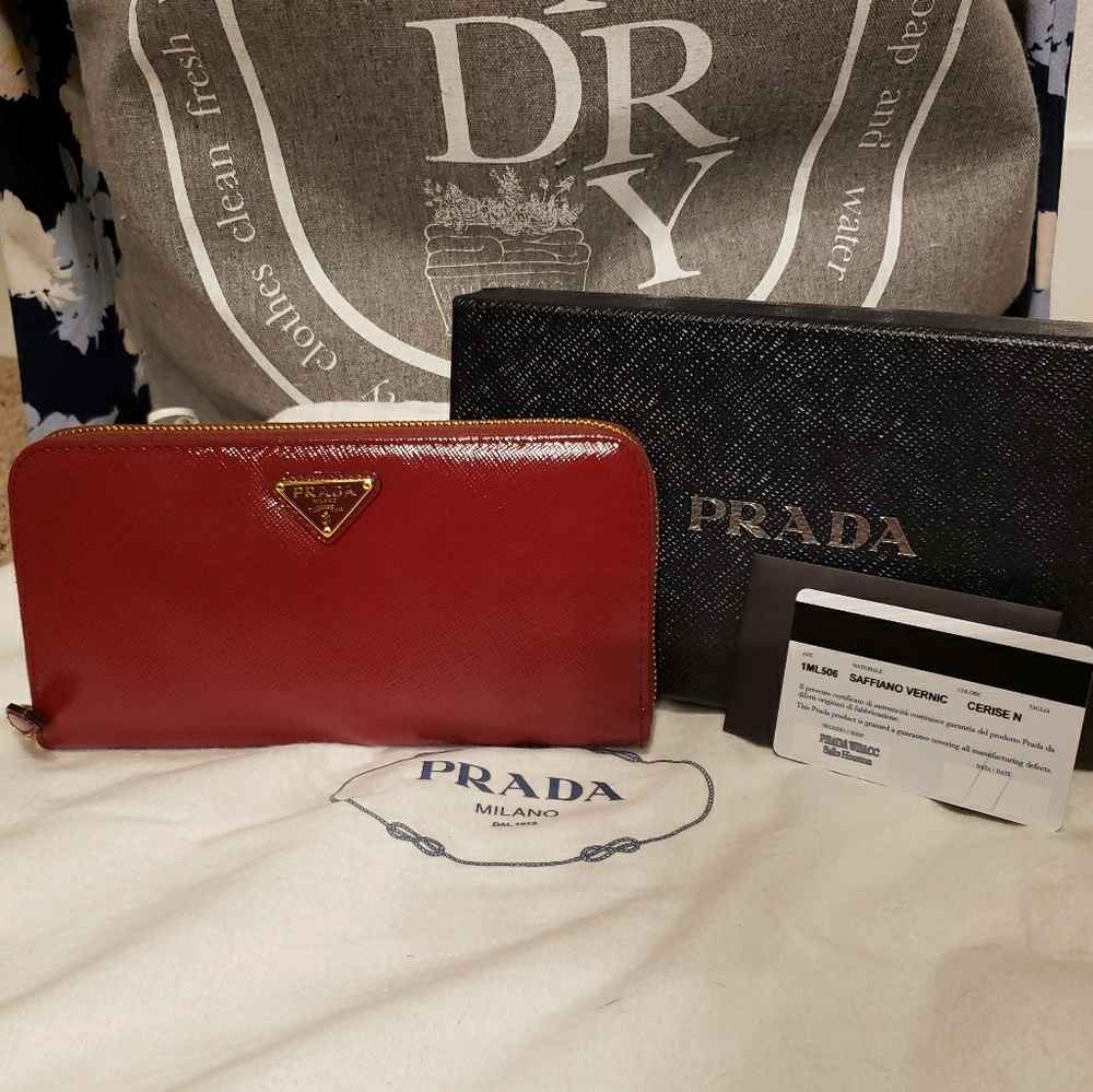 Prada Saffiano Wallet